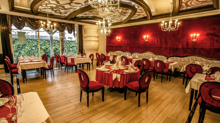 Dream World Resort & Spa Restaurant